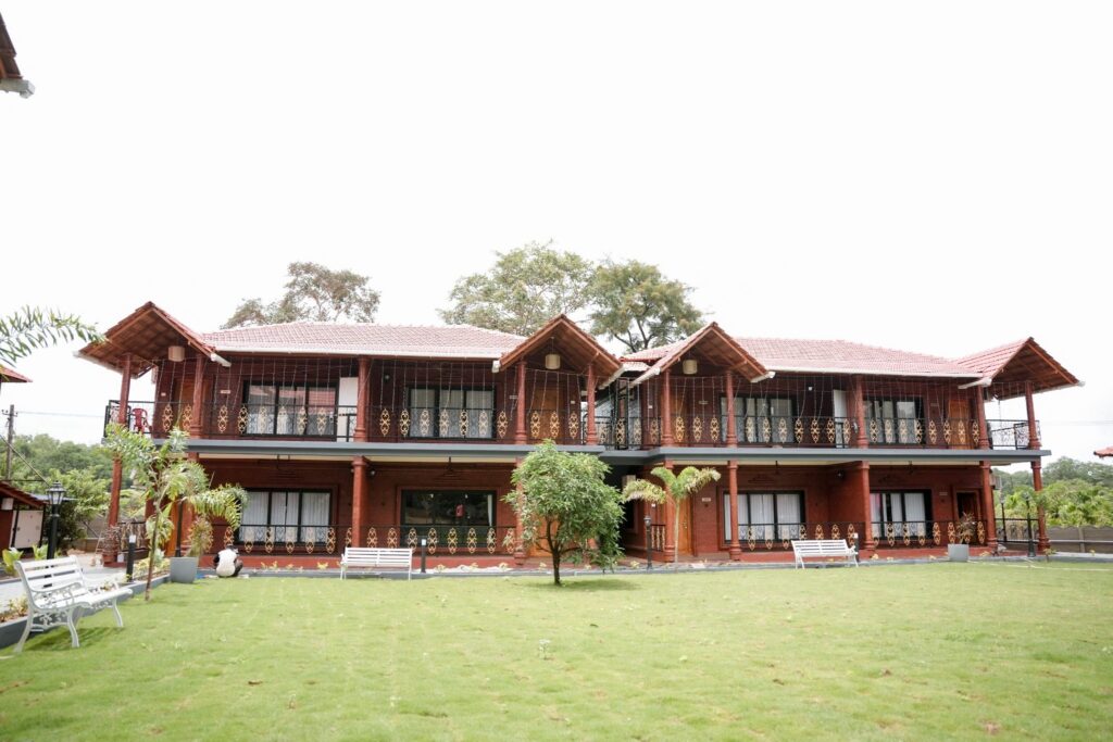 Signature  AC Cottages <br>(Garden view)