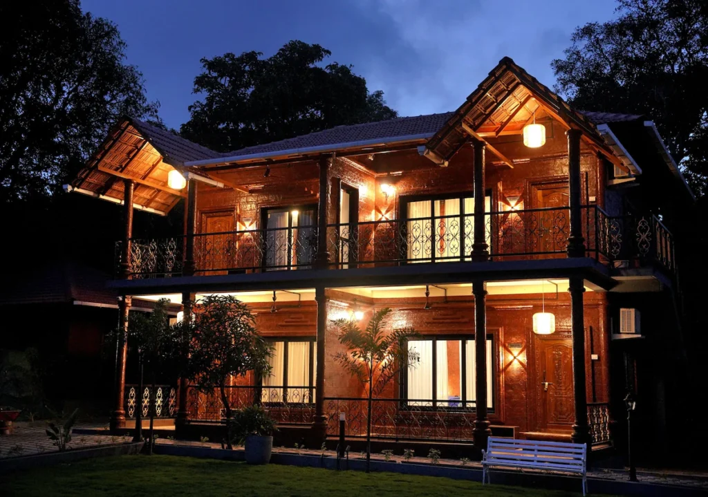 Signature  AC Cottages (Garden view)
